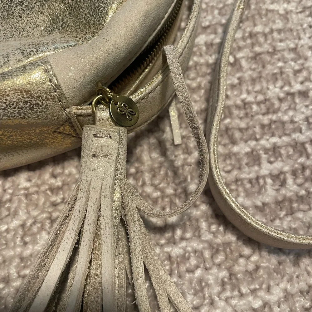 Gorgeous distressed leather with gold accent HOBO set - Picture 2 of 9